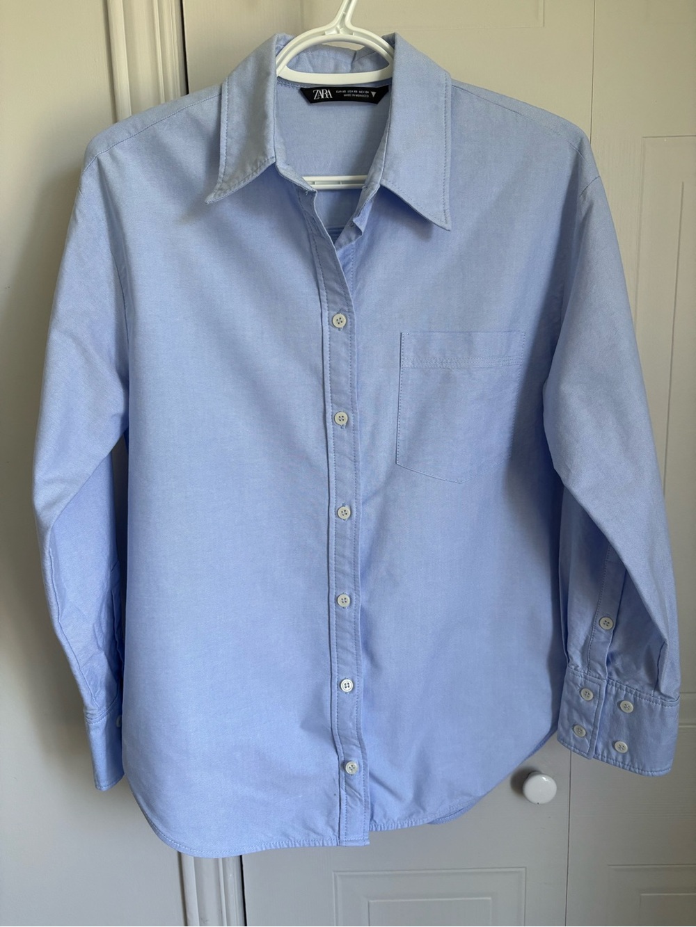Zara Oversized 100% coton Button-Down Shirt (XS-S)
